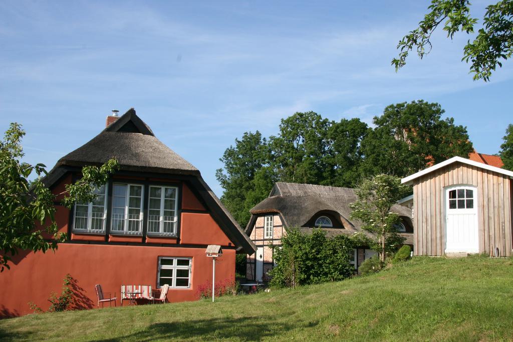 Dorphus Villa Neuenkirchen auf Rugen Exterior photo
